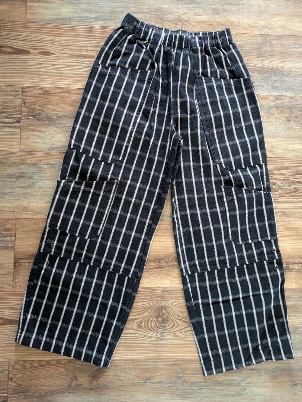 BDG Urban Outfitters Black & White Charlie Gingham Low-Rise Wide-Leg Pant
